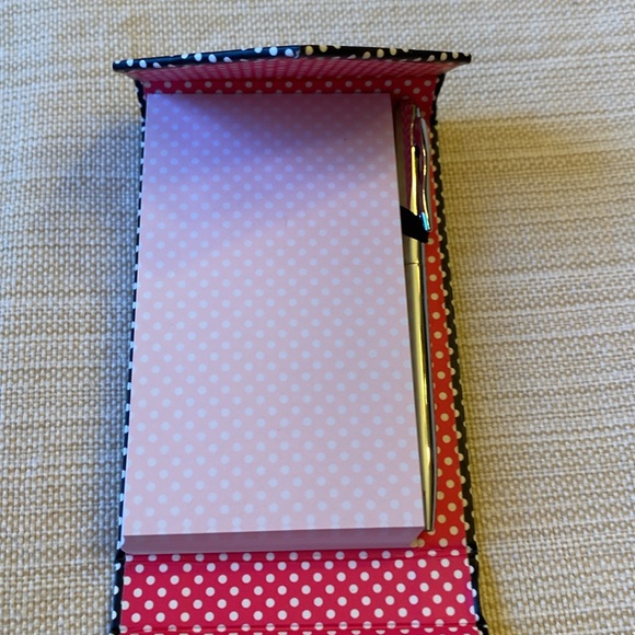 Initial “A” notepad with pen by Mud Pie. Keychain and two pouches by MSC - Picture 11 of 14